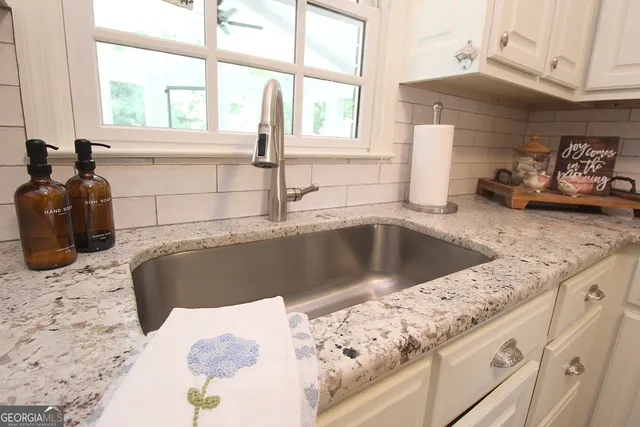 $445,000 | 1055 East Hermitage Road Northeast, Rome, GA 30161