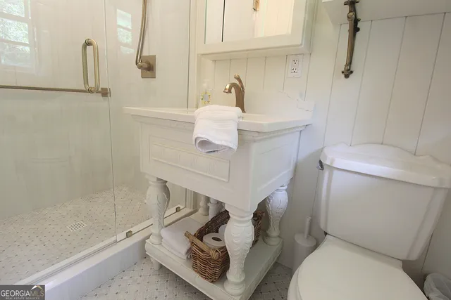 $445,000 | 1055 East Hermitage Road Northeast, Rome, GA 30161