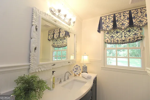 $445,000 | 1055 East Hermitage Road Northeast, Rome, GA 30161