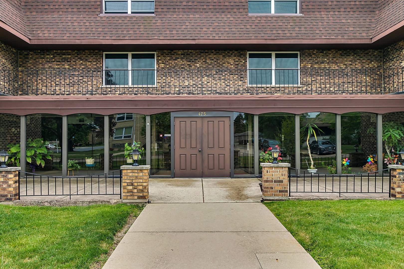 475 Shenstone Road, Unit 204 Riverside, IL 60546 - Photo 14 of 26