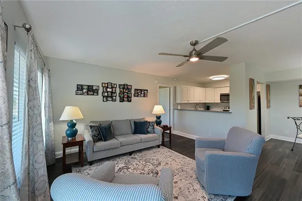 $199,000 | 2901 26th Street West, Unit 320, Bradenton, FL 34205