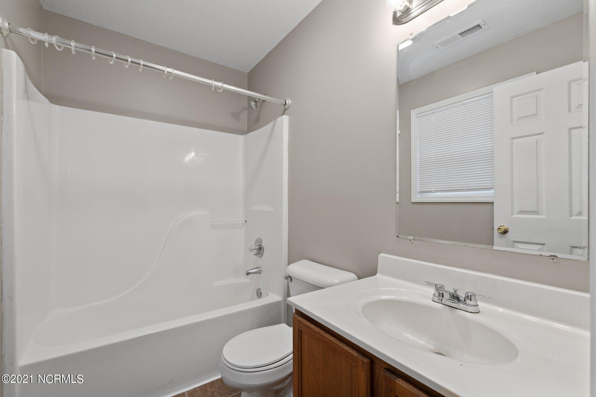 4394 Carthage Road West End, NC 27376 - Photo 21 of 24 28-web-or-mls-IMG_8385