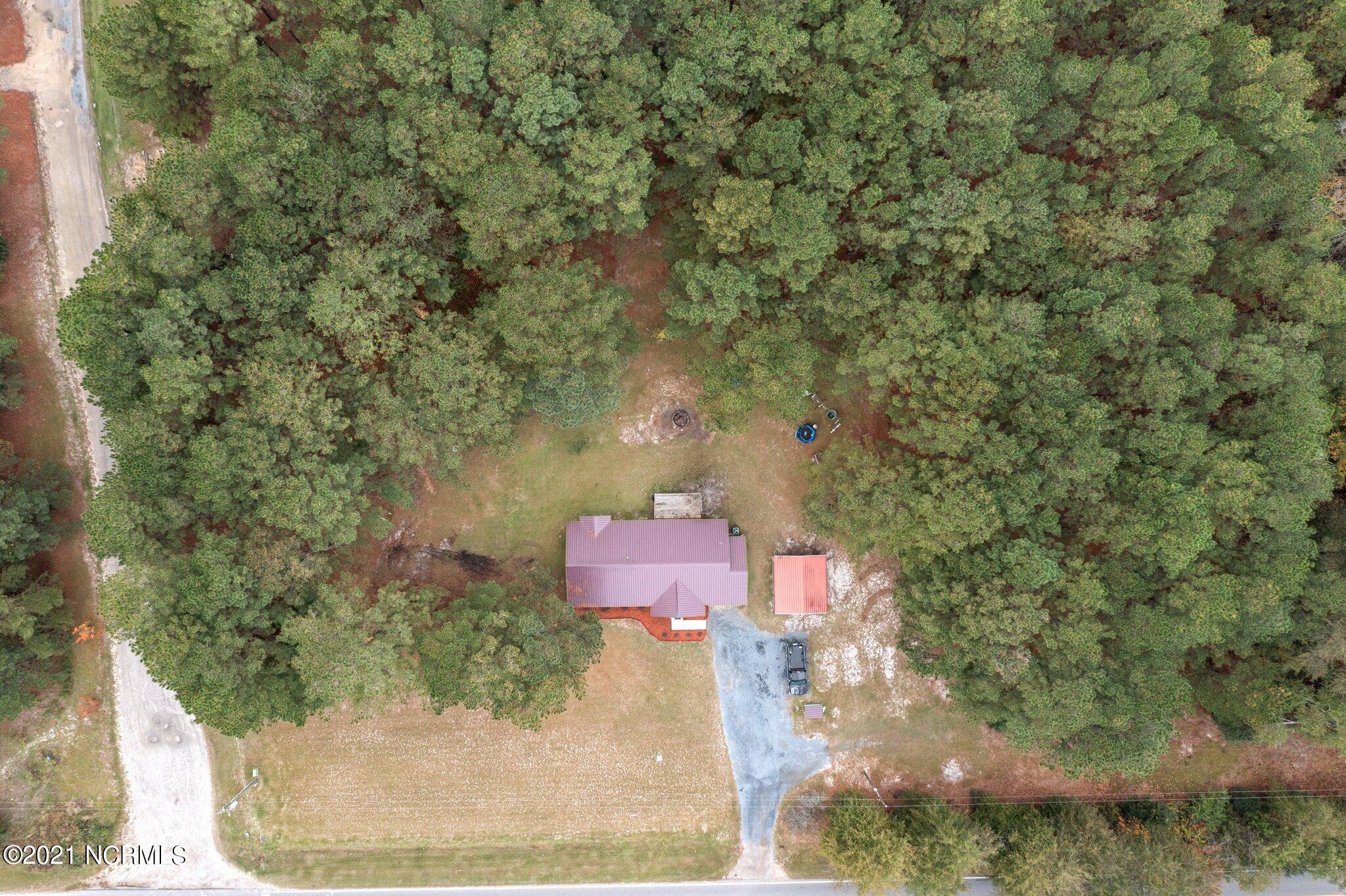 4394 Carthage Road West End, NC 27376 - Photo 5 of 24 1-web-or-mls-DJI_0777