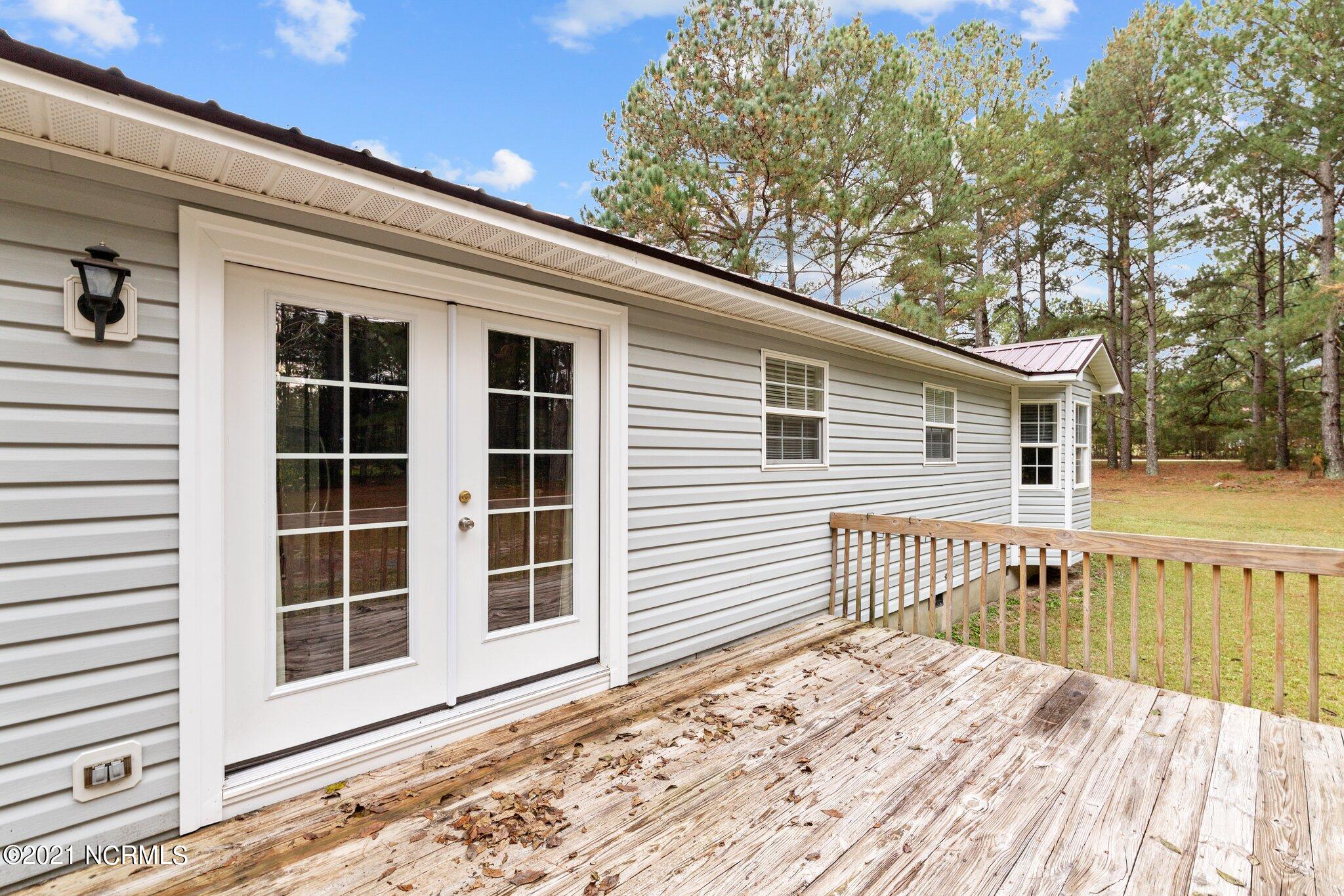 4394 Carthage Road West End, NC 27376 - Photo 9 of 24 12-web-or-mls-IMG_8418