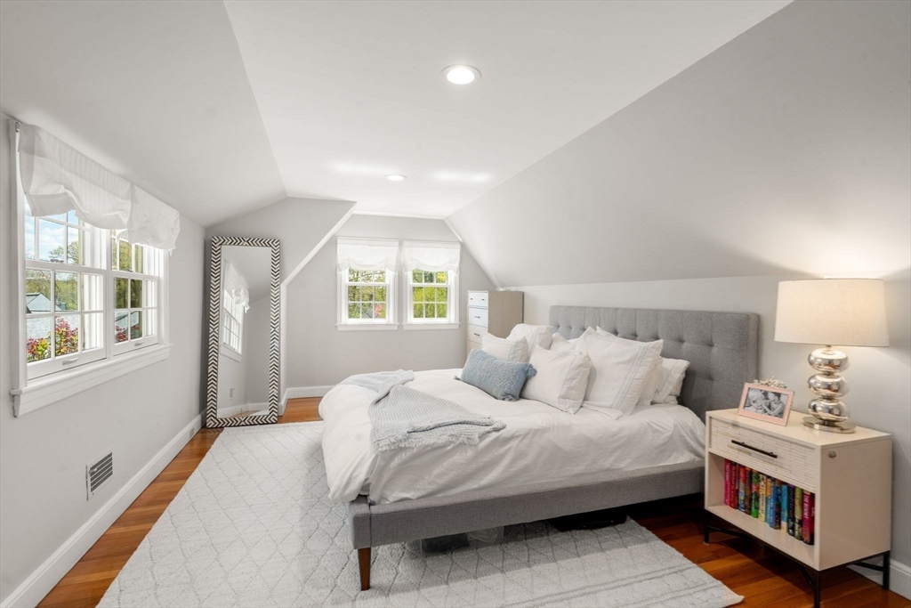 14 Standish Road Wellesley, MA 02481 - Photo 25 of 36 Gallery Image 25