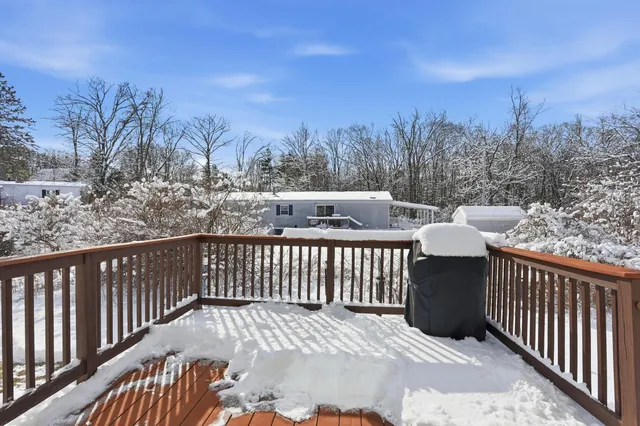 $350,000 | 30 Winter Street, Salem, NH 03079