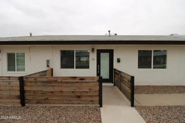 a view of house along with trees