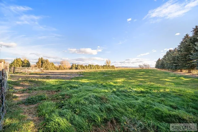 $525,000 | 549 East 1200 North, Shelley, ID 83274