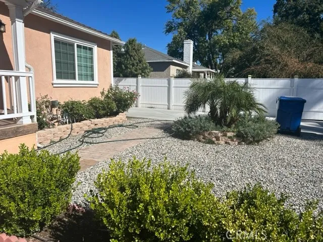 $4,200 | 17257 Welby Way, Van Nuys, CA 91406