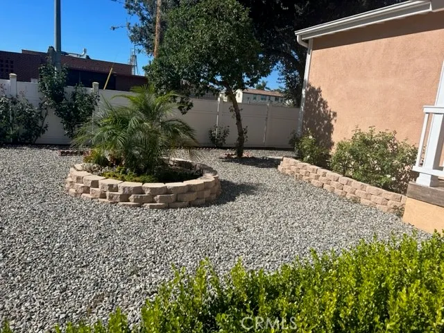 $4,200 | 17257 Welby Way, Van Nuys, CA 91406