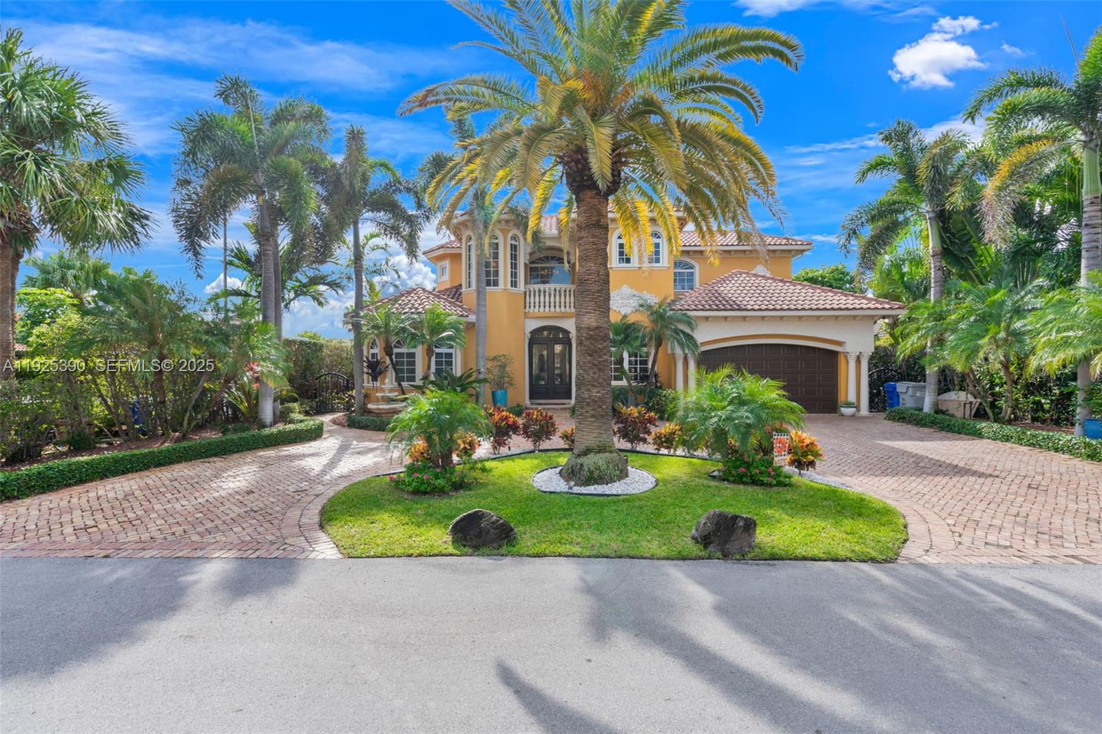 3406 Leigh Road Pompano Beach, FL 33062 - Photo 2 of 49 Gallery Image 2