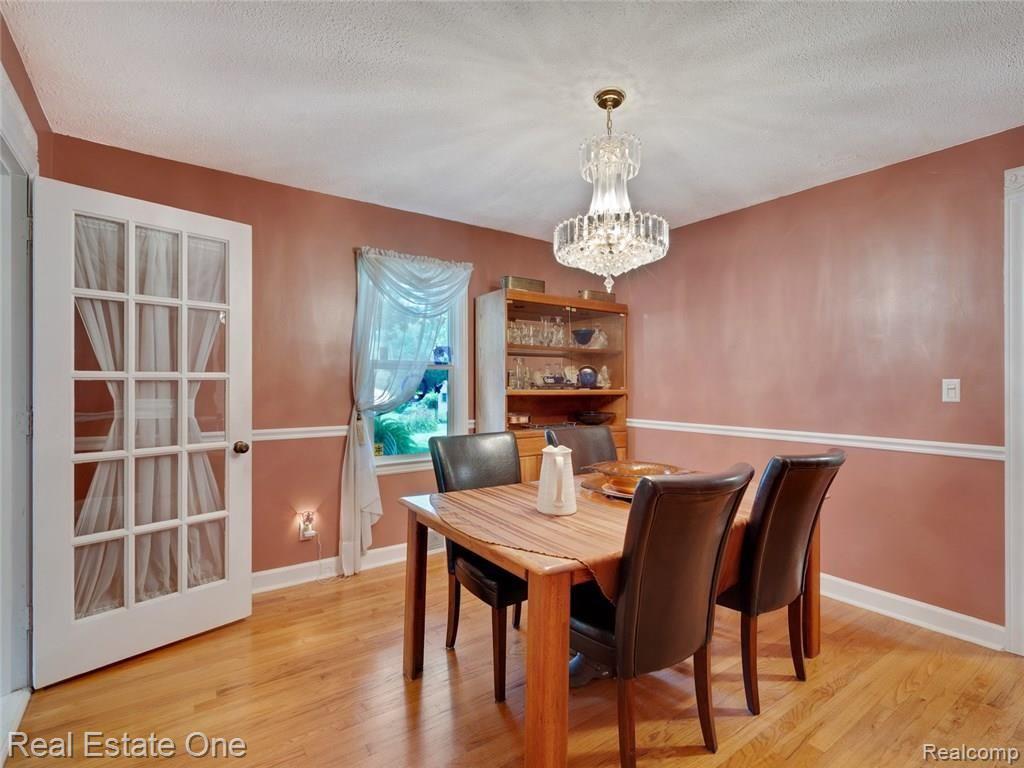 1496 Eason Road Waterford, MI 48328 - Photo 12 of 21 Gallery Image 12