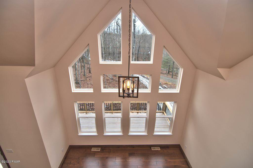 269 West Lakeview Road Lackawaxen, PA 18435 - Photo 27 of 88
