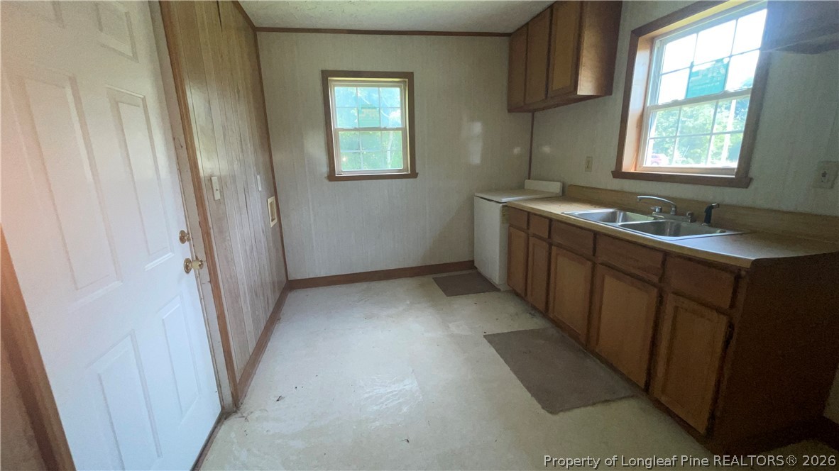 7441 3rd Street Wade, NC 28395 - Photo 6 of 9
