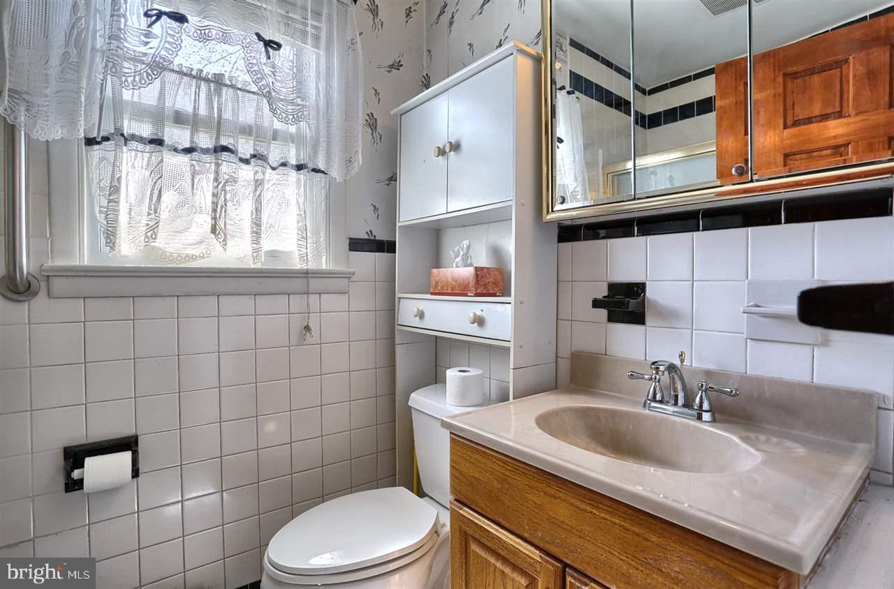 3228 Cloverfield Road Harrisburg, PA 17109 - Photo 12 of 20 Gallery Image 12