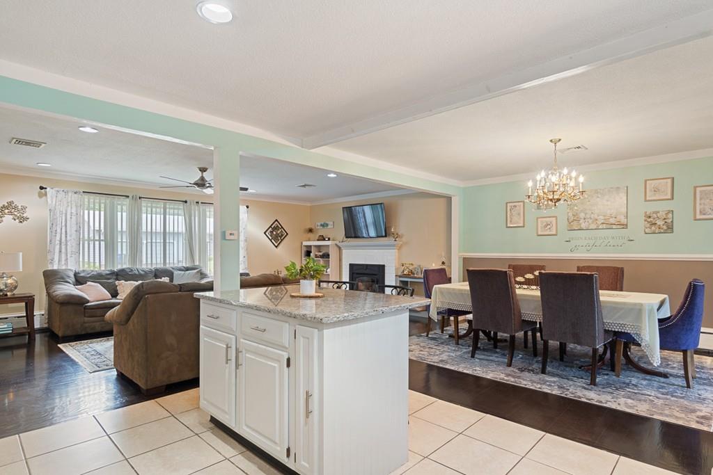 80 Cloverleaf Road Leominster, MA 01453 - Photo 5 of 42 Gallery Image 5