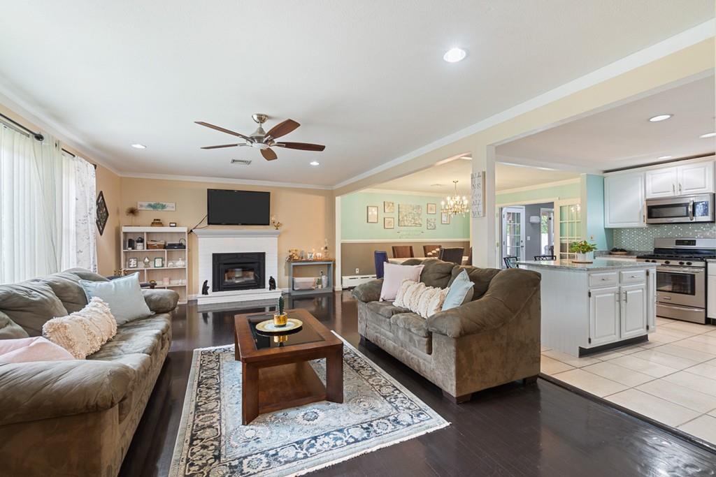 80 Cloverleaf Road Leominster, MA 01453 - Photo 7 of 42 Gallery Image 7