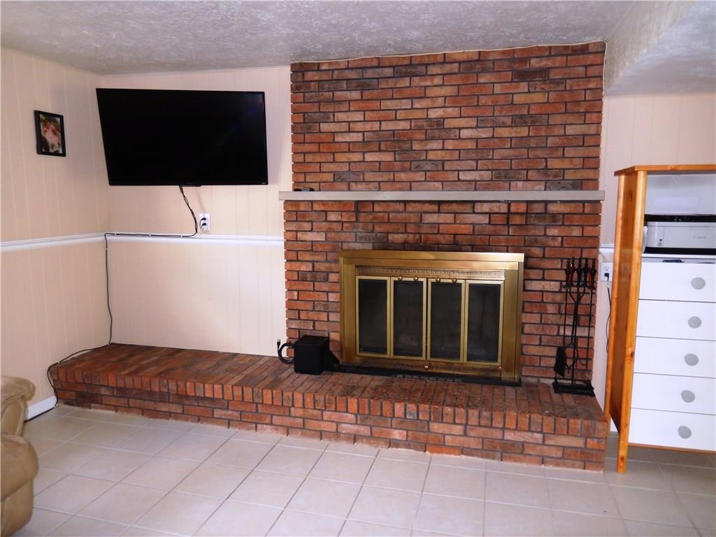 152 Ridgewood Drive Freedom, PA 15042 - Photo 16 of 24 Gallery Image 16
