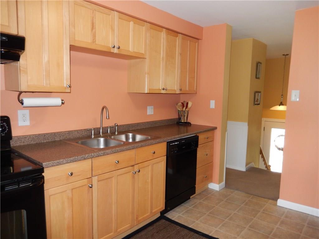 152 Ridgewood Drive Freedom, PA 15042 - Photo 4 of 24 Gallery Image 4