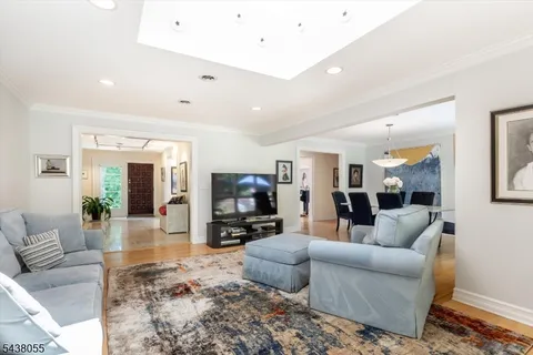 $1,250,000 | 83 Brookside Terrace, North Caldwell, NJ 07006