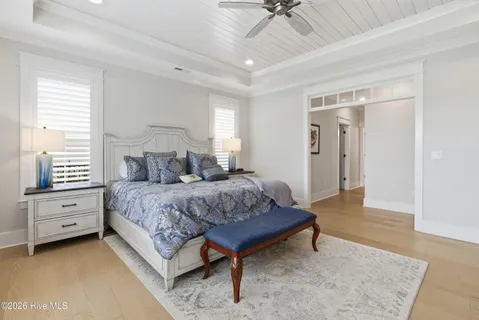 $1,249,700 | 5075 Creswell Drive, Leland, NC 28451