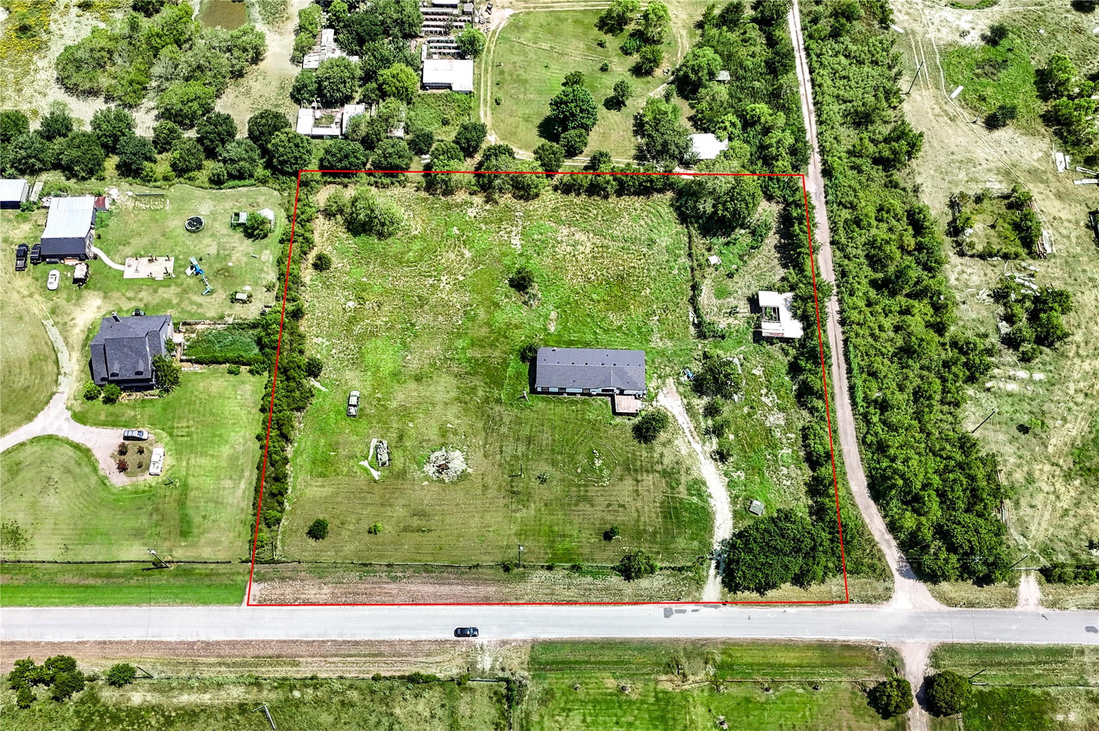 10225 Beard Road Needville, TX 77461 - Photo 7 of 32 Gallery Image 7