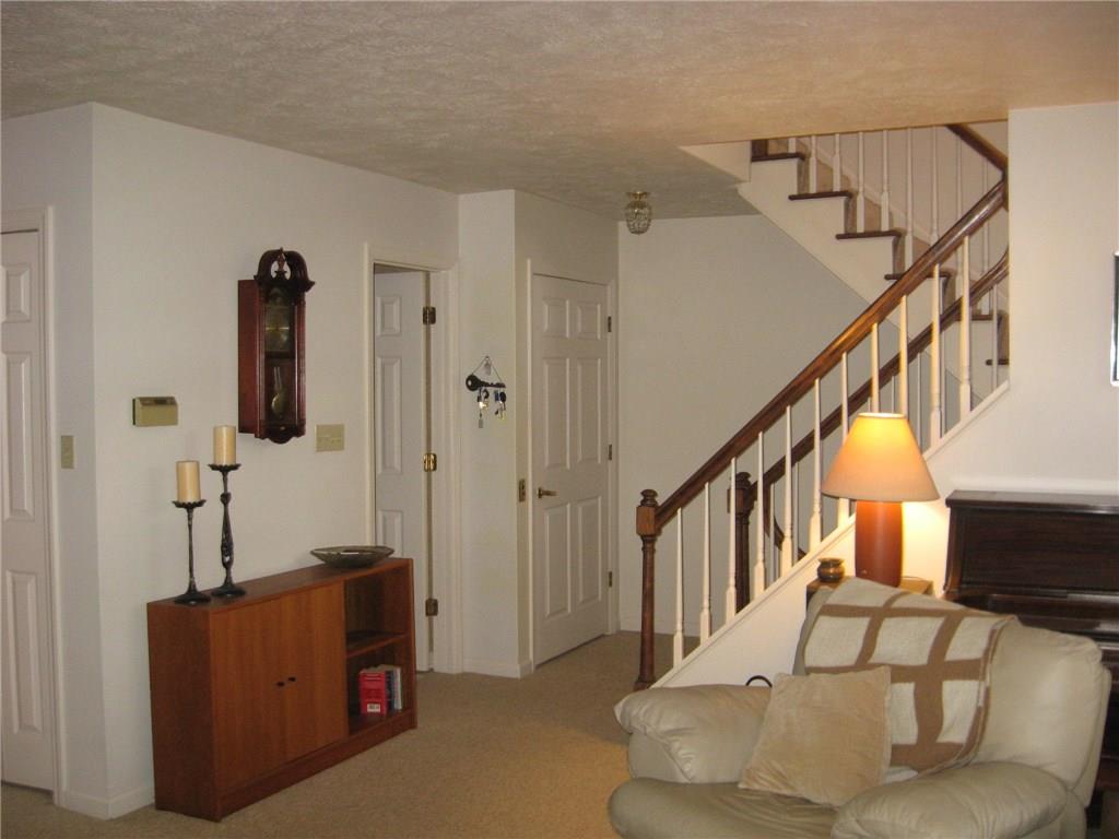 165 Shadow Ridge Drive Pittsburgh, PA 15238 - Photo 2 of 22 STEPS LEADING TO LIVING ROOM/DINING ROOM COMBO