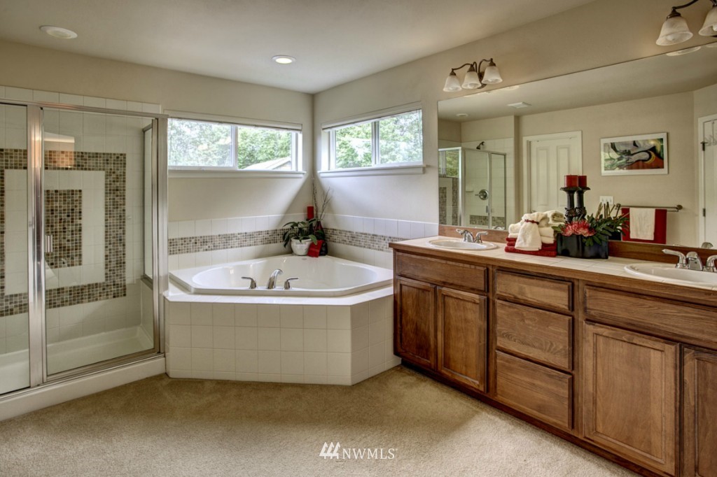 16116 Parkside Way Southeast Renton, WA 98058 - Photo 11 of 15