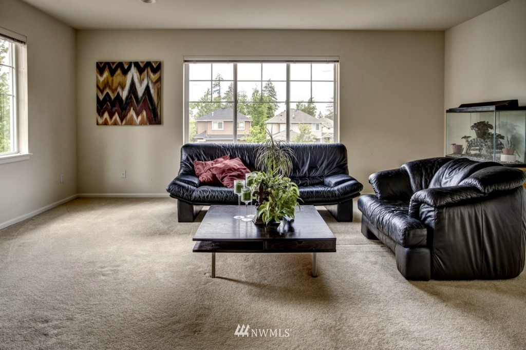16116 Parkside Way Southeast Renton, WA 98058 - Photo 13 of 15