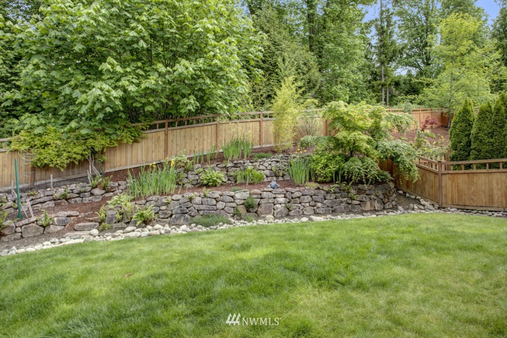 16116 Parkside Way Southeast Renton, WA 98058 - Photo 8 of 15
