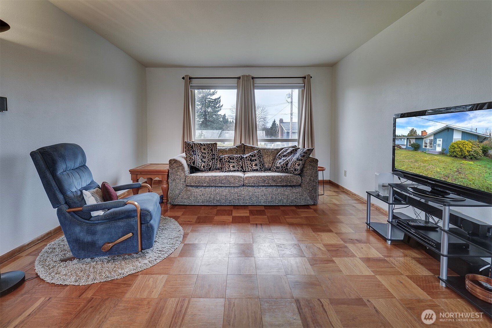 3530 Nome Drive Bremerton, WA 98310 - Photo 12 of 40