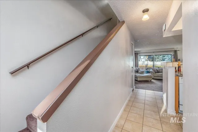 $305,000 | 269 Eagle Glen Lane, Eagle, ID 83616