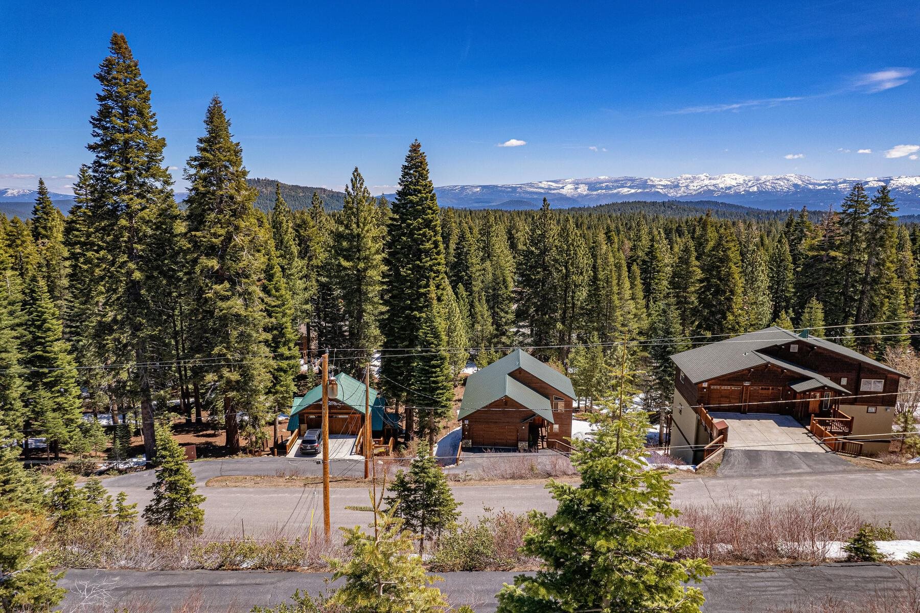 11910 Rhineland Avenue Truckee, CA 96161 - Photo 2 of 24