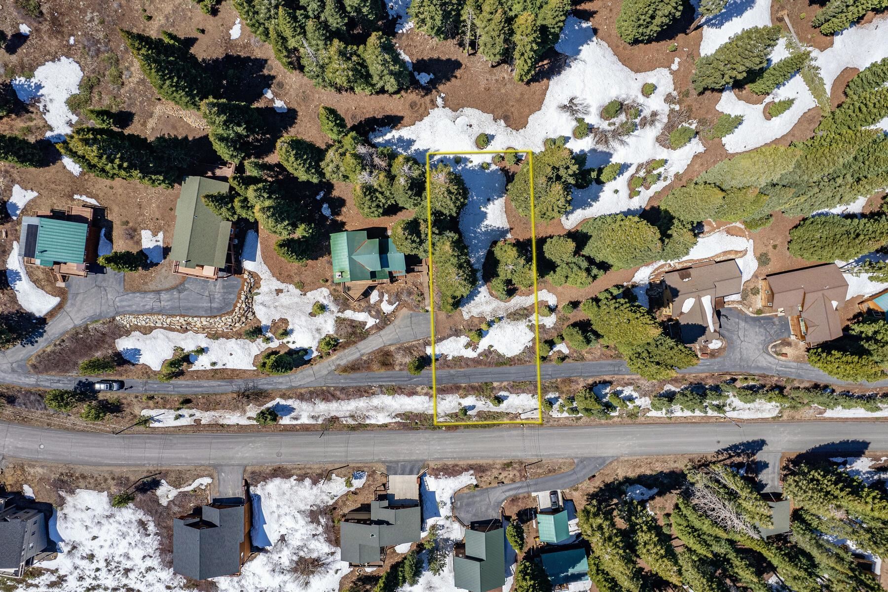 11910 Rhineland Avenue Truckee, CA 96161 - Photo 5 of 24