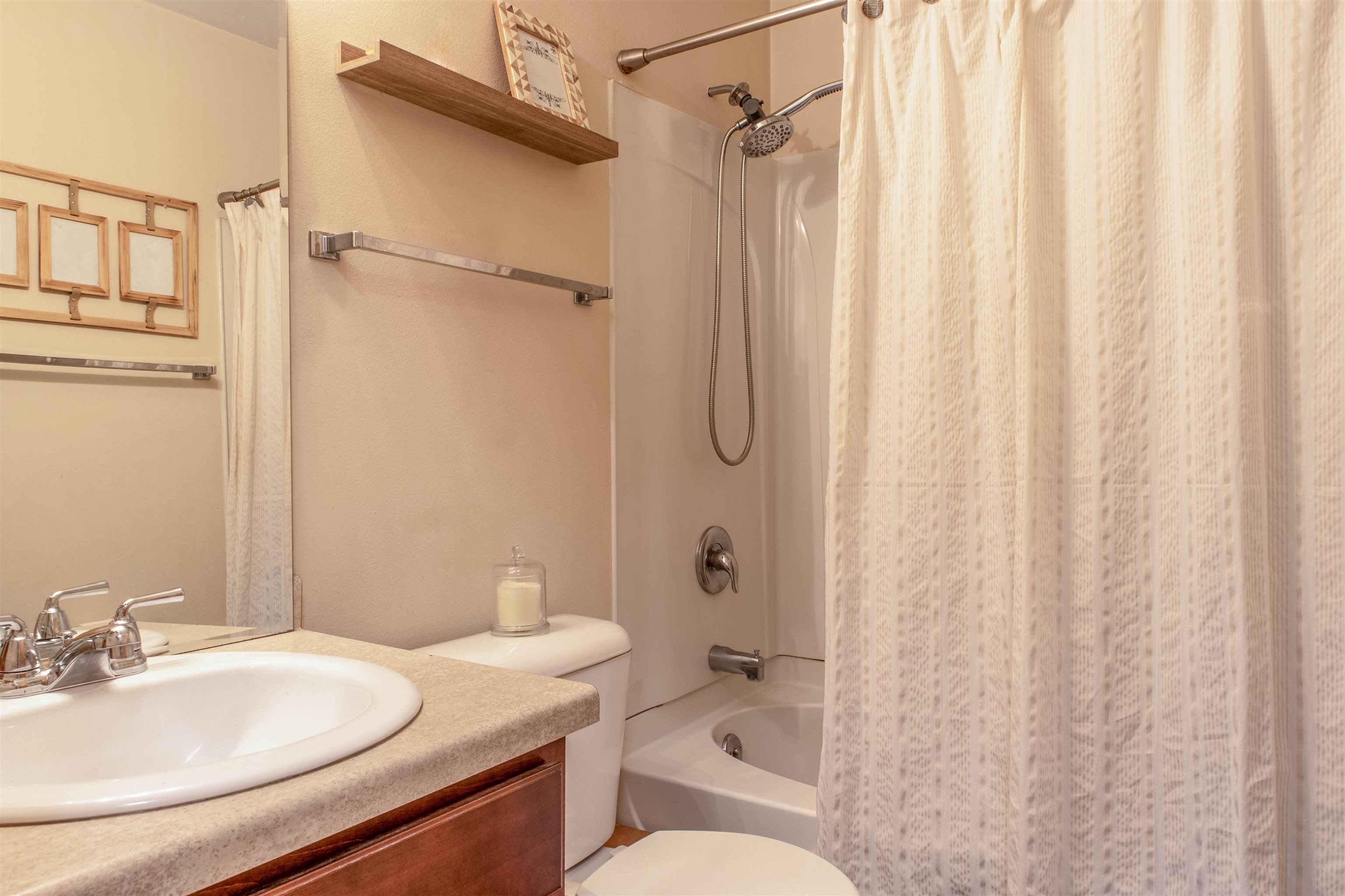 5351 Garden View Court Madison, WI 53713 - Photo 11 of 18