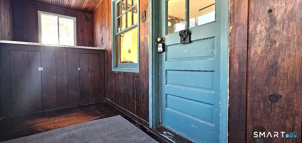 44 Old Waterbury Road Plymouth, CT 06786 - Photo 2 of 38