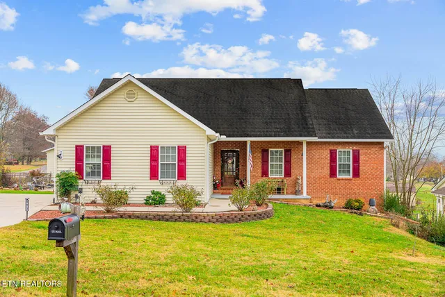 $479,900 | 273 Washington Street, Crossville, TN 38572