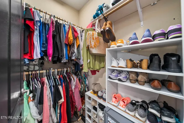 $479,900 | 273 Washington Street, Crossville, TN 38572