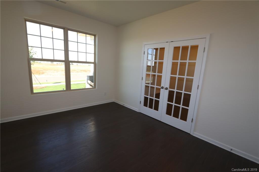 7087 Chrysanthemum Road, Unit 162 Lancaster, SC 29720 - Photo 5 of 14 Gallery Image 5