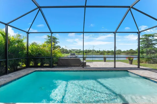 $635,000 | 6148 Baywood Court, Lakewood Ranch, FL 34211