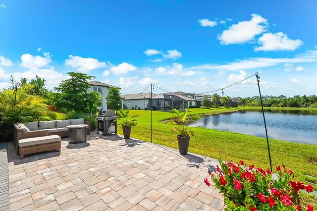 $635,000 | 6148 Baywood Court, Lakewood Ranch, FL 34211