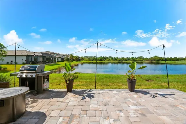 $635,000 | 6148 Baywood Court, Lakewood Ranch, FL 34211
