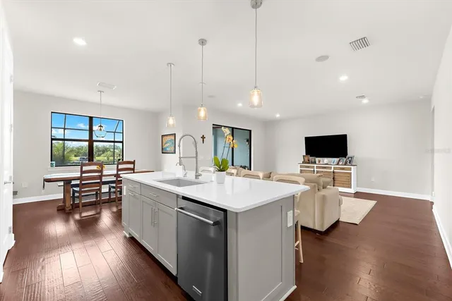 $635,000 | 6148 Baywood Court, Lakewood Ranch, FL 34211