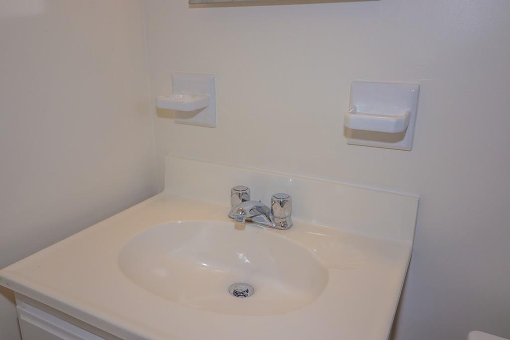 5 Wedgemere Road Beverly, MA 01915 - Photo 23 of 40