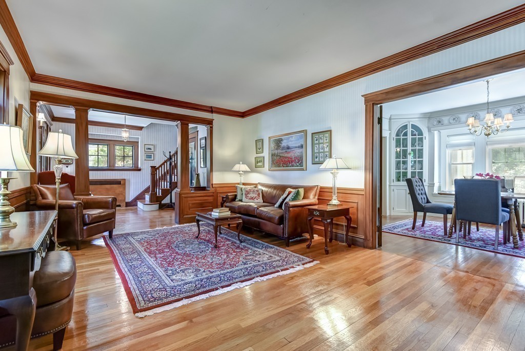 30 Vineyard Road Newton, MA 02459 - Photo 2 of 22