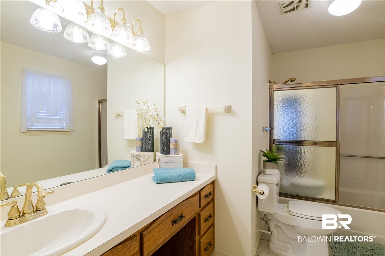3311 Lacoste Road Mobile, AL 36618 - Photo 17 of 30