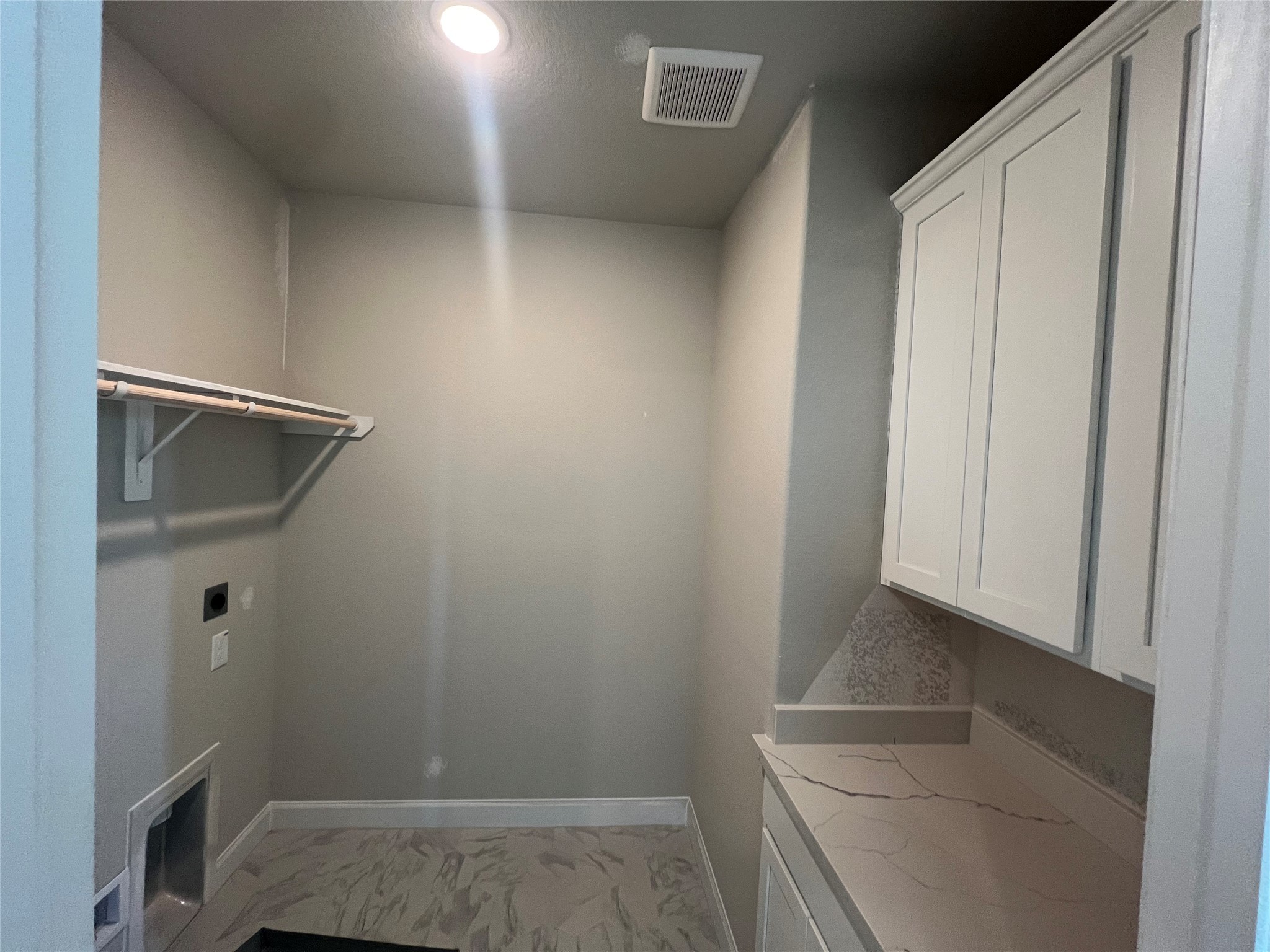 136 Peninsula Point Drive Montgomery, TX 77356 - Photo 14 of 36 a view of bathroom