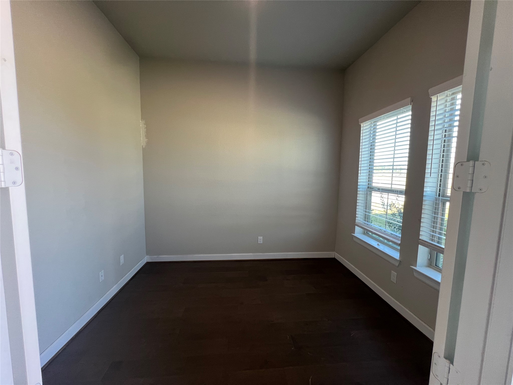 136 Peninsula Point Drive Montgomery, TX 77356 - Photo 3 of 36 an empty room with a window
