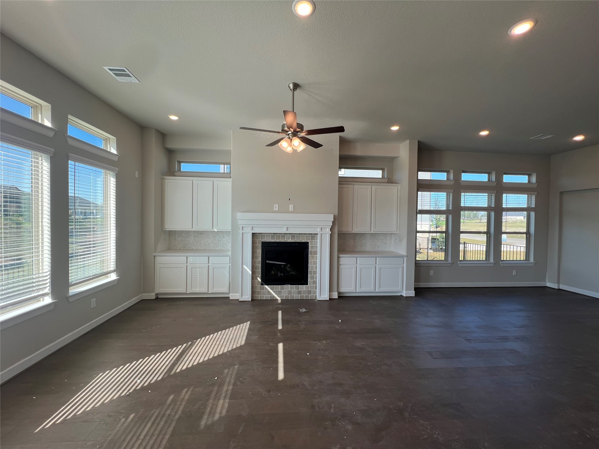 136 Peninsula Point Drive Montgomery, TX 77356 - Photo 5 of 36 a view of a livingroom with a fireplace and window