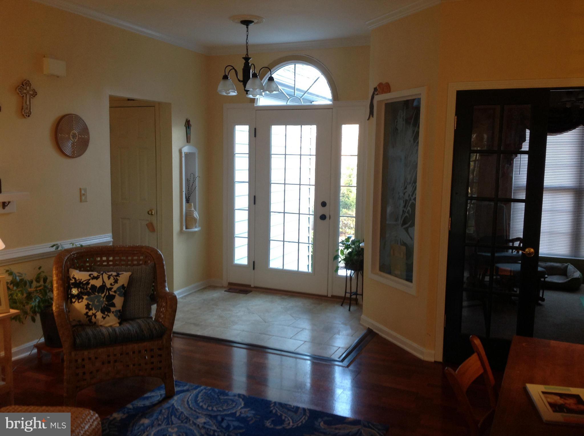 36 Ridge Pointe Lane Fredericksburg, VA 22405 - Photo 3 of 30 Living Room